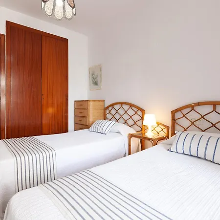 Uhc Casalmar Apartament